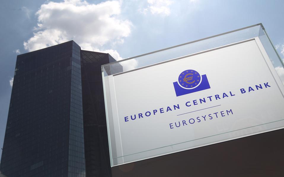 Ανοικτό αφήνει η ΕΚΤ το ενδεχόμενο της αγοράς ελληνικών ομολόγων και μετά το Μάρτιο